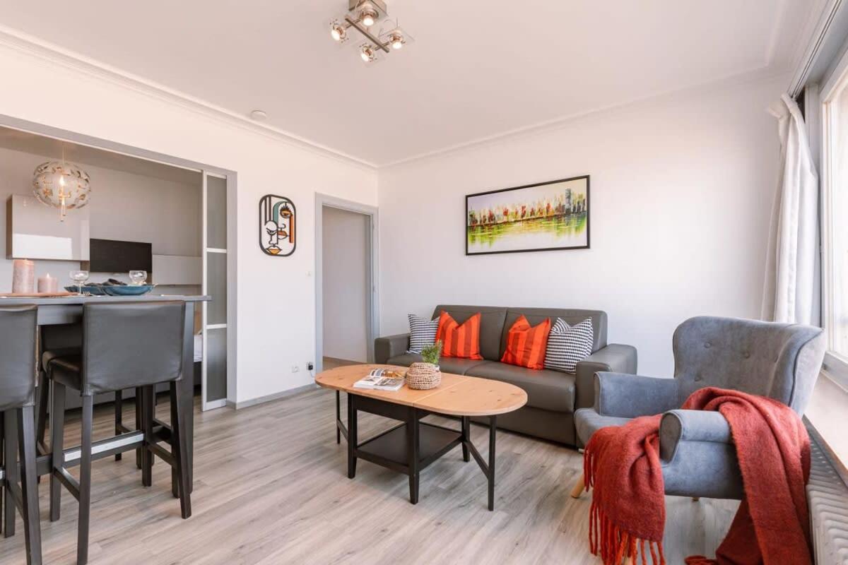 Huswell - Brand New Apartment With A View Остенде Экстерьер фото